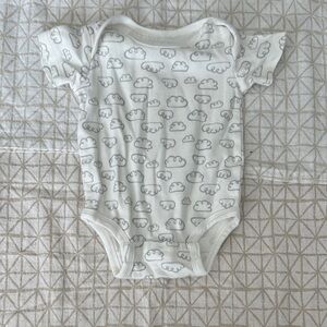 Kirkland Signature Cloud Print Bodysuit in White and Grey